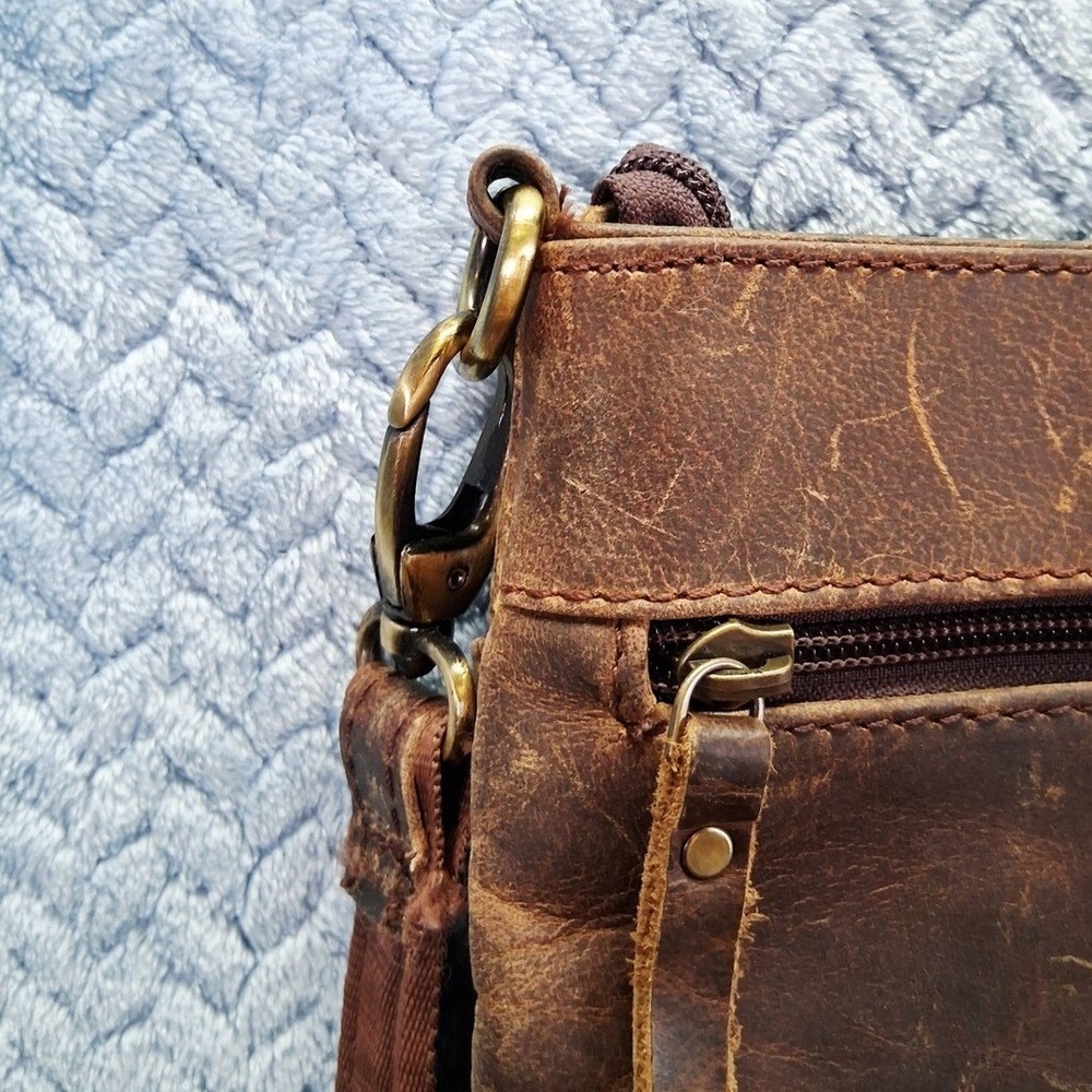 Distressed Brown Leather Crossbody Bag Multi Pocket Messenger Purse Cowgirl Boho - Picture 11 of 12